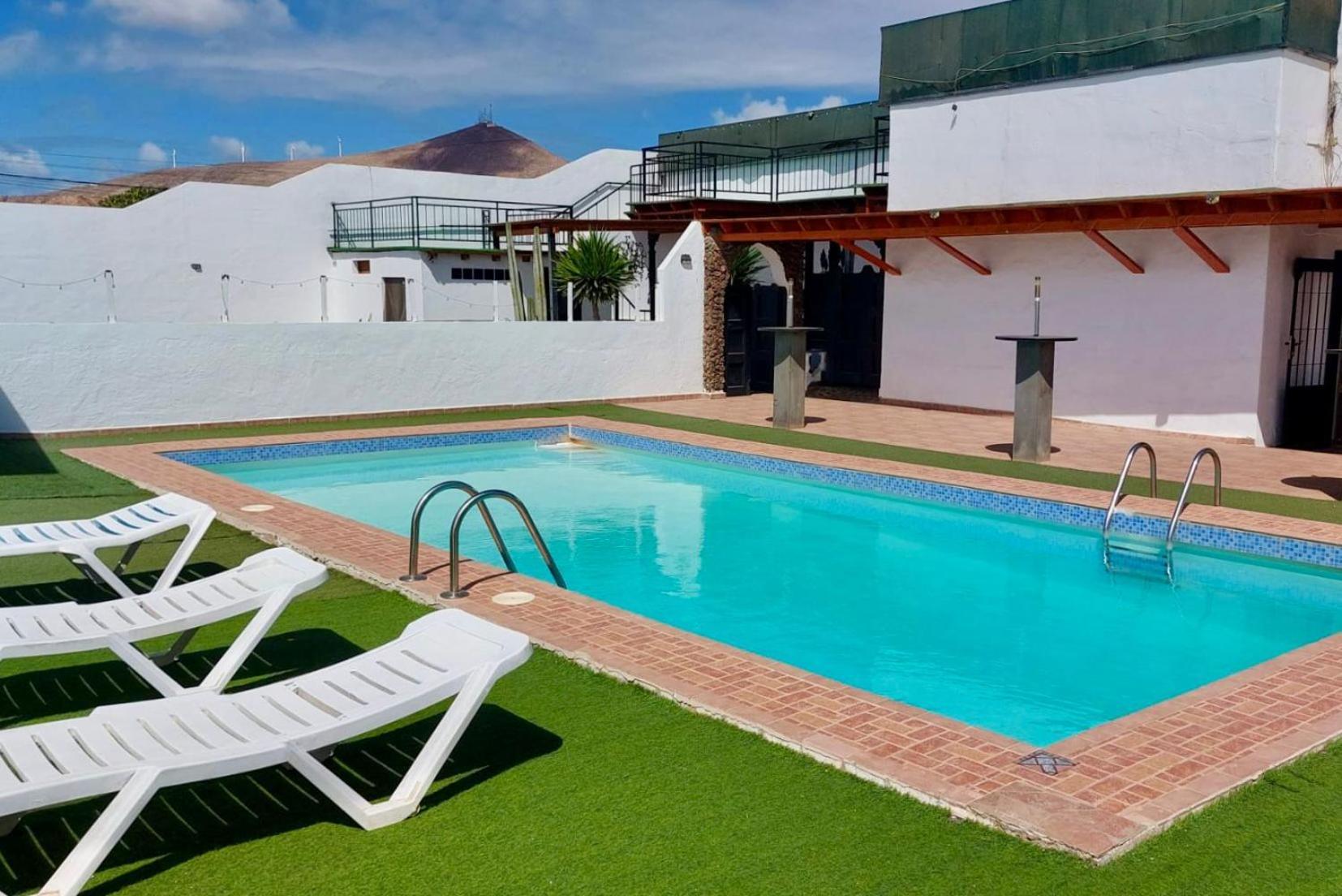 Lanzarote Hostel Arrecife  Exterior photo